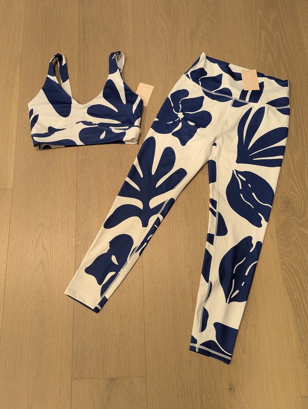 Willow Navy & White Botanical Print High-Rise Leggings with Matching Sports Bra